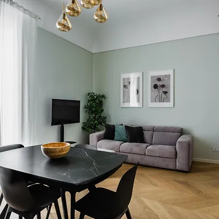 Apartment Palazzo Bozzanca By Wonderful Italy