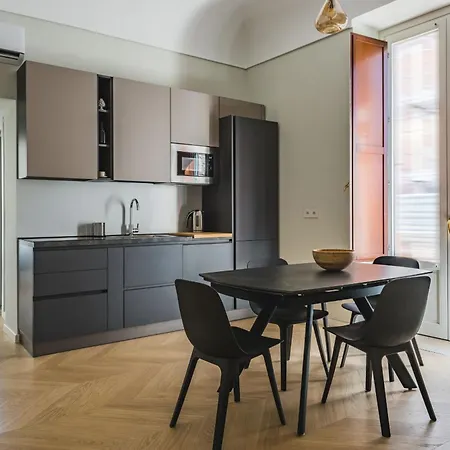 Apartment Palazzo Bozzanca By Wonderful Italy *